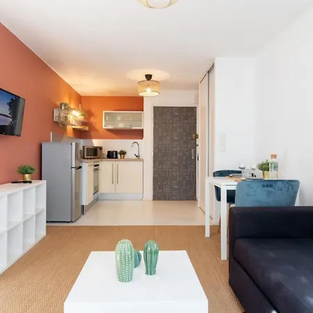 Vieux Lille -Nice Studio Neat And Fully Equipped ! Exterior photo