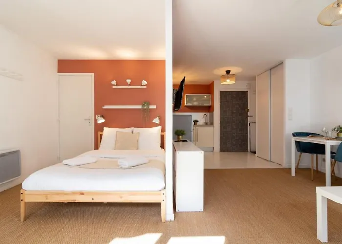 Vieux Lille -Nice Studio Neat And Fully Equipped !